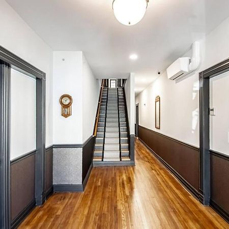 King Bed Stylish Studio In Heart Of Downtown Room # 200 Hot Springs Esterno foto